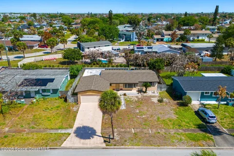 $419,900 | 1230 Yacht Club Boulevard, Indian Harbour Beach, FL 32937