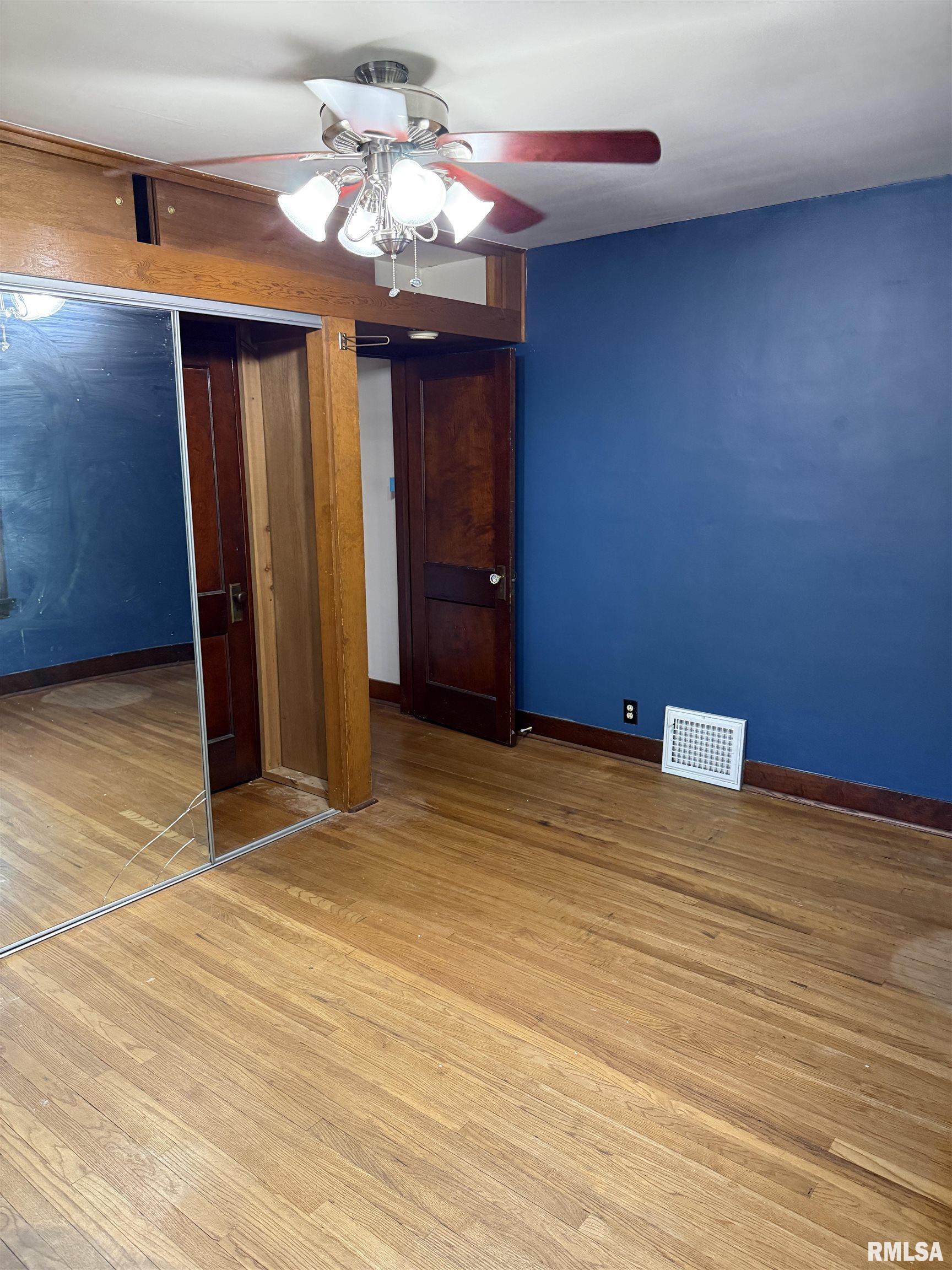 1531 North 9th Street Springfield, IL 62702 - Photo 5 of 12