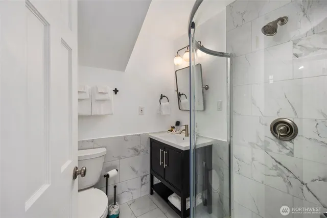 $868,000 | 607 Ocean Beach Boulevard North, Long Beach, WA 98631