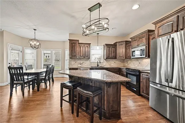 $450,000 | 1816 Northwest 93rd Terrace, Kansas City, MO 64155