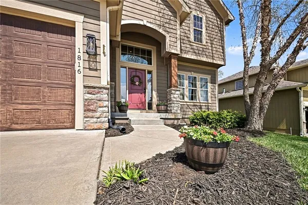 $450,000 | 1816 Northwest 93rd Terrace, Kansas City, MO 64155