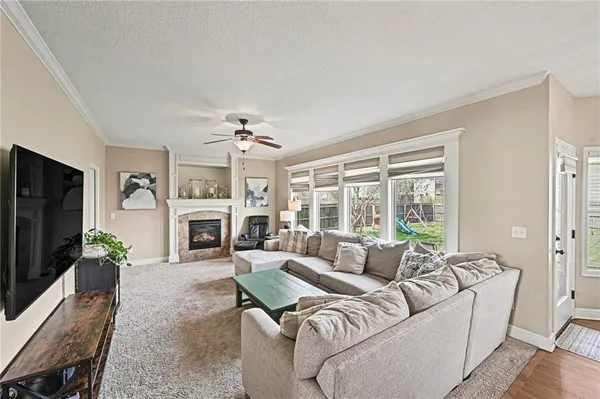 $450,000 | 1816 Northwest 93rd Terrace, Kansas City, MO 64155