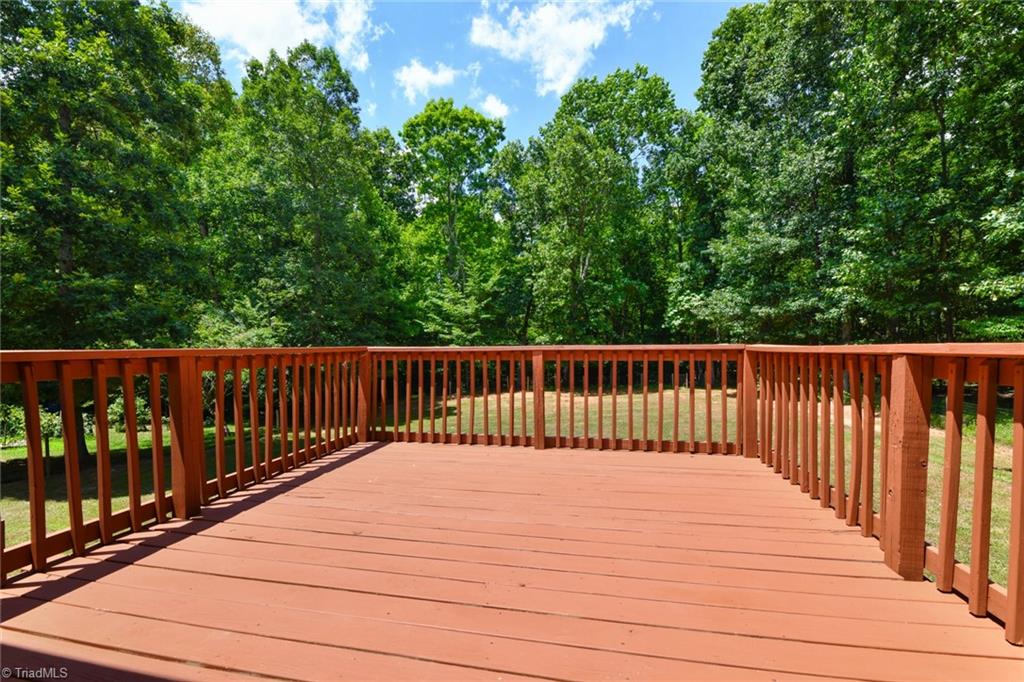 158 Falling Brook Road Stokesdale, NC 27357 - Photo 26 of 30 12 x 12 Deck