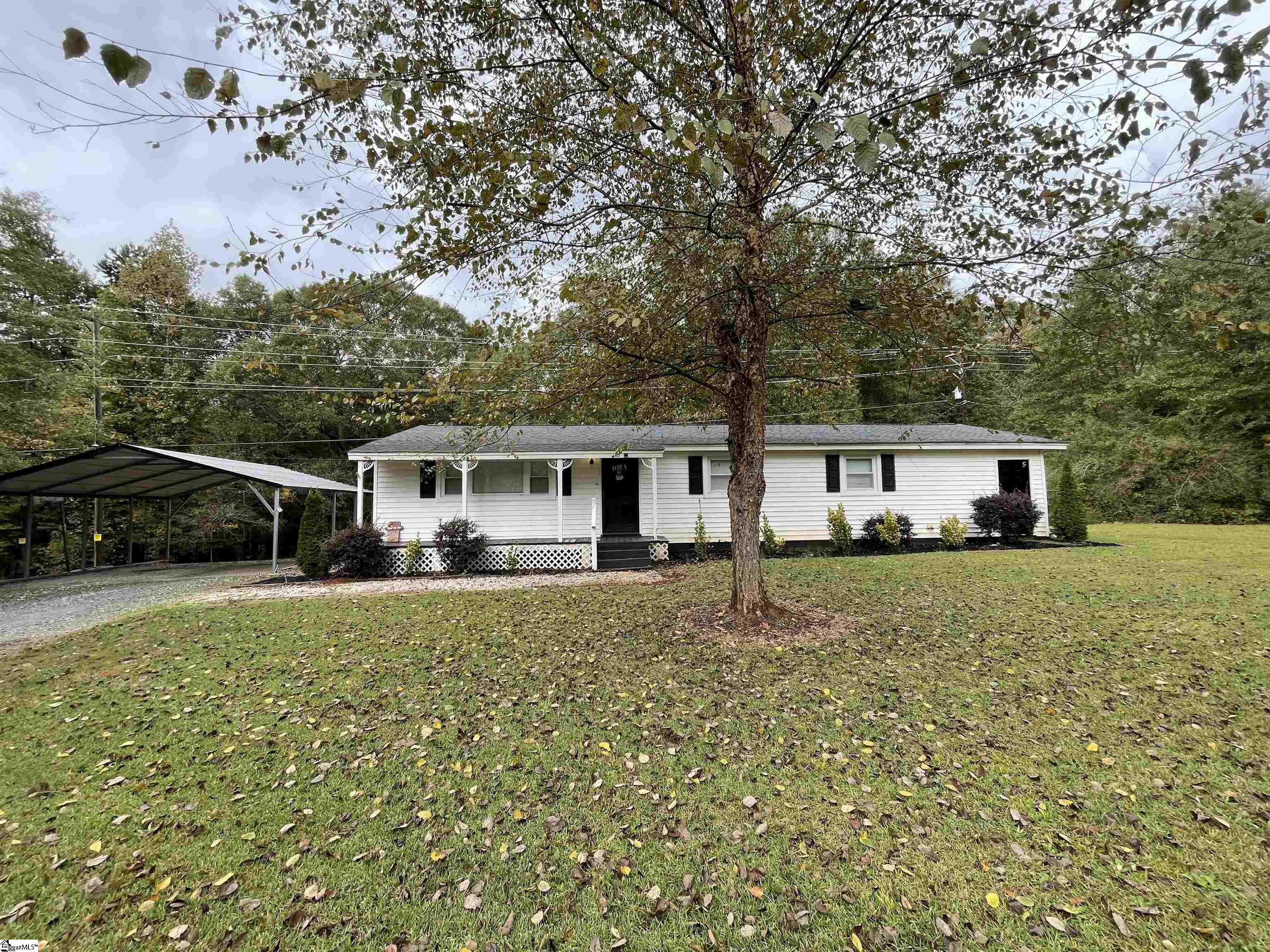 612 Pine Ridge Road Duncan, SC 29334 - Photo 2 of 12 Gallery Image 2