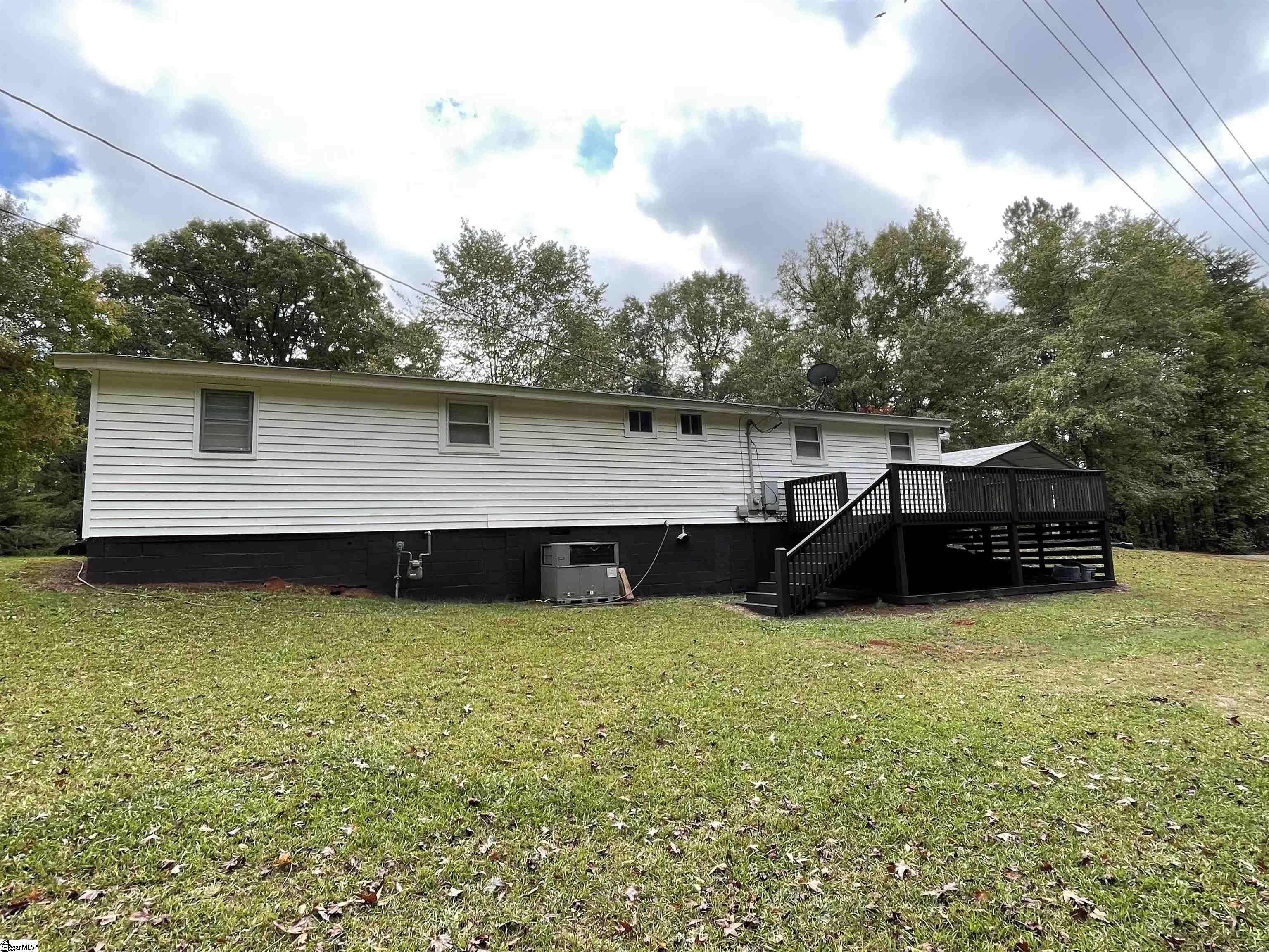 612 Pine Ridge Road Duncan, SC 29334 - Photo 6 of 12 Gallery Image 6