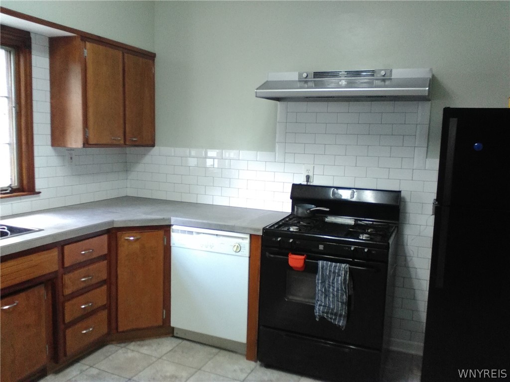 290 Abbott Road Buffalo, NY 14220 - Photo 6 of 15
