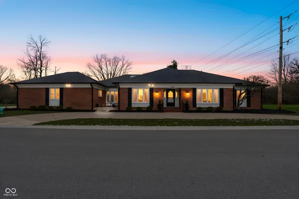 $599,000 | 9208 Tamarack Drive, Indianapolis, IN 46260