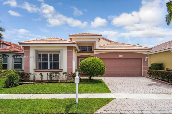 $480,000 | 6306 Harbour Oak Drive, Lake Worth, FL 33467