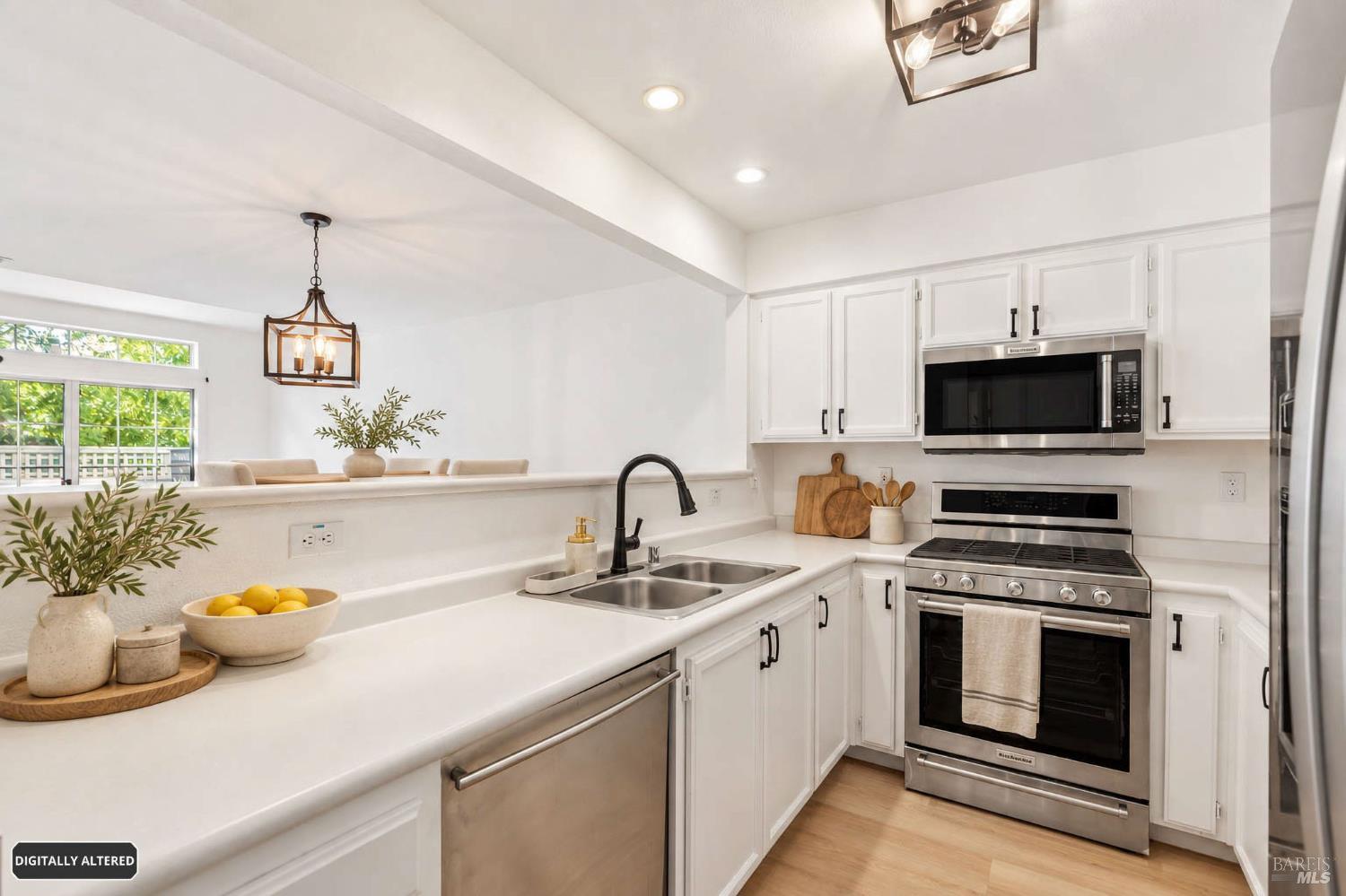 626 Ryan Lane Santa Rosa, CA 95407 - Photo 4 of 42 Gallery Image 4