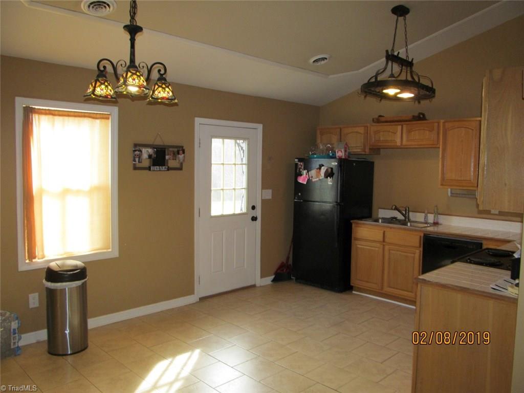 320 Kermit Lewis Road Pilot Mountain, NC 27041 - Photo 17 of 30 Gallery Image 17
