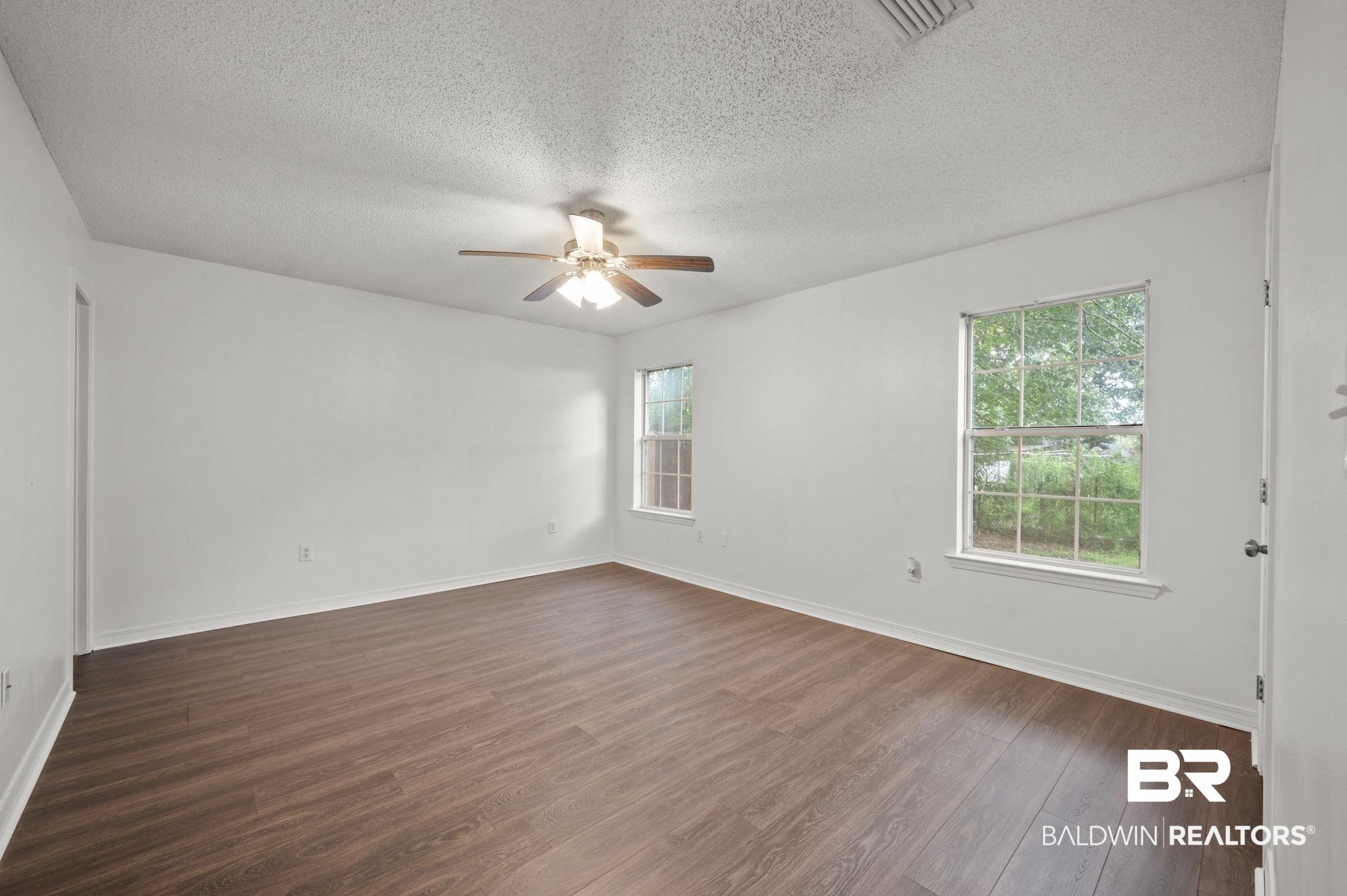 6831 Joy Court Theodore, AL 36582 - Photo 8 of 17