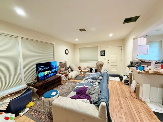 $379,000 | 19 Davis Road, Seymour, CT 06483