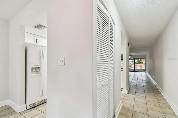 $3,600 | 4800 Brittany Drive South, Unit 102, St. Petersburg, FL 33715