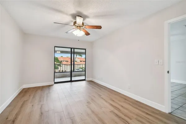 $3,600 | 4800 Brittany Drive South, Unit 102, St. Petersburg, FL 33715
