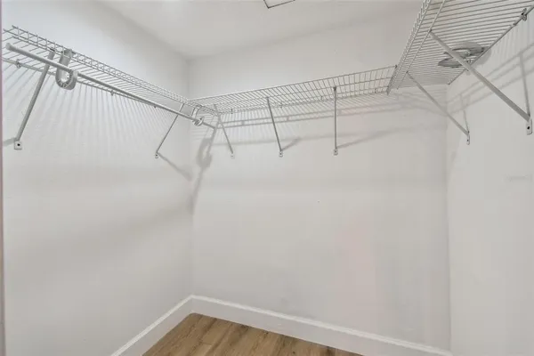 $3,600 | 4800 Brittany Drive South, Unit 102, St. Petersburg, FL 33715
