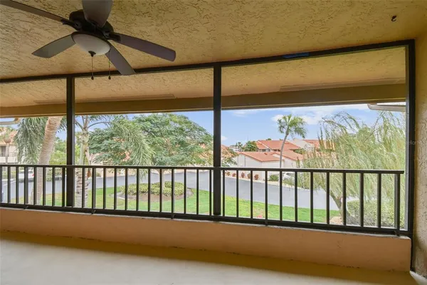 $3,600 | 4800 Brittany Drive South, Unit 102, St. Petersburg, FL 33715