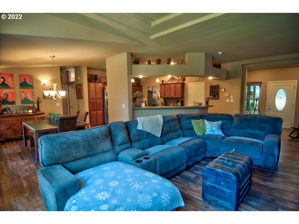 62 Ward Road Washougal, WA 98671 - Photo 3 of 32 Gallery Image 3