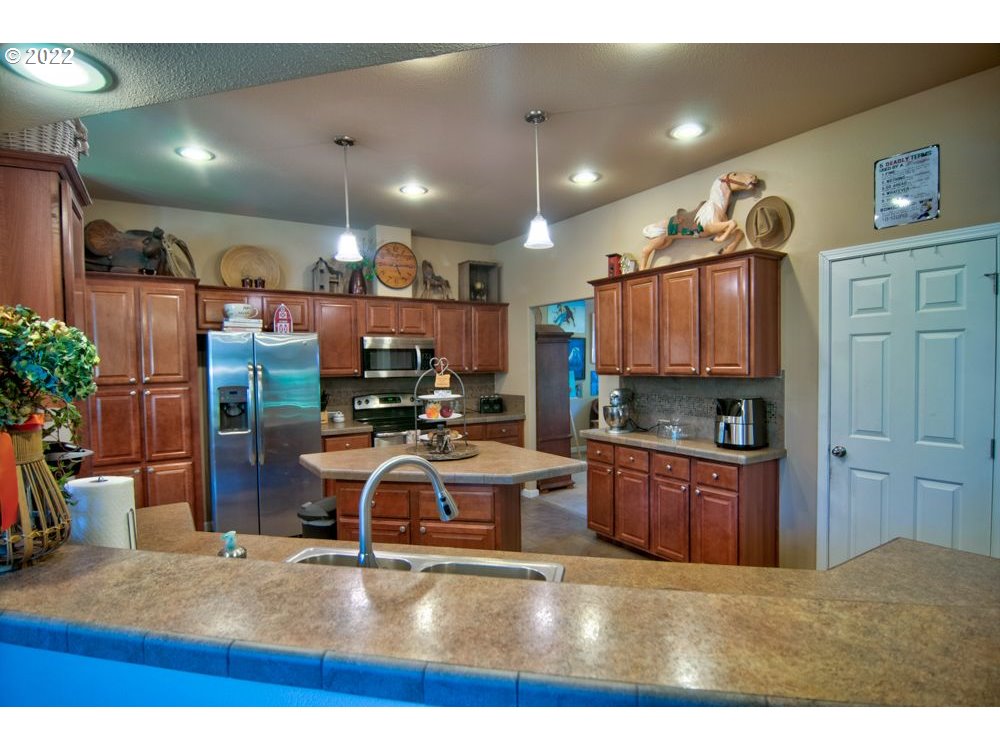 62 Ward Road Washougal, WA 98671 - Photo 7 of 32 Gallery Image 7