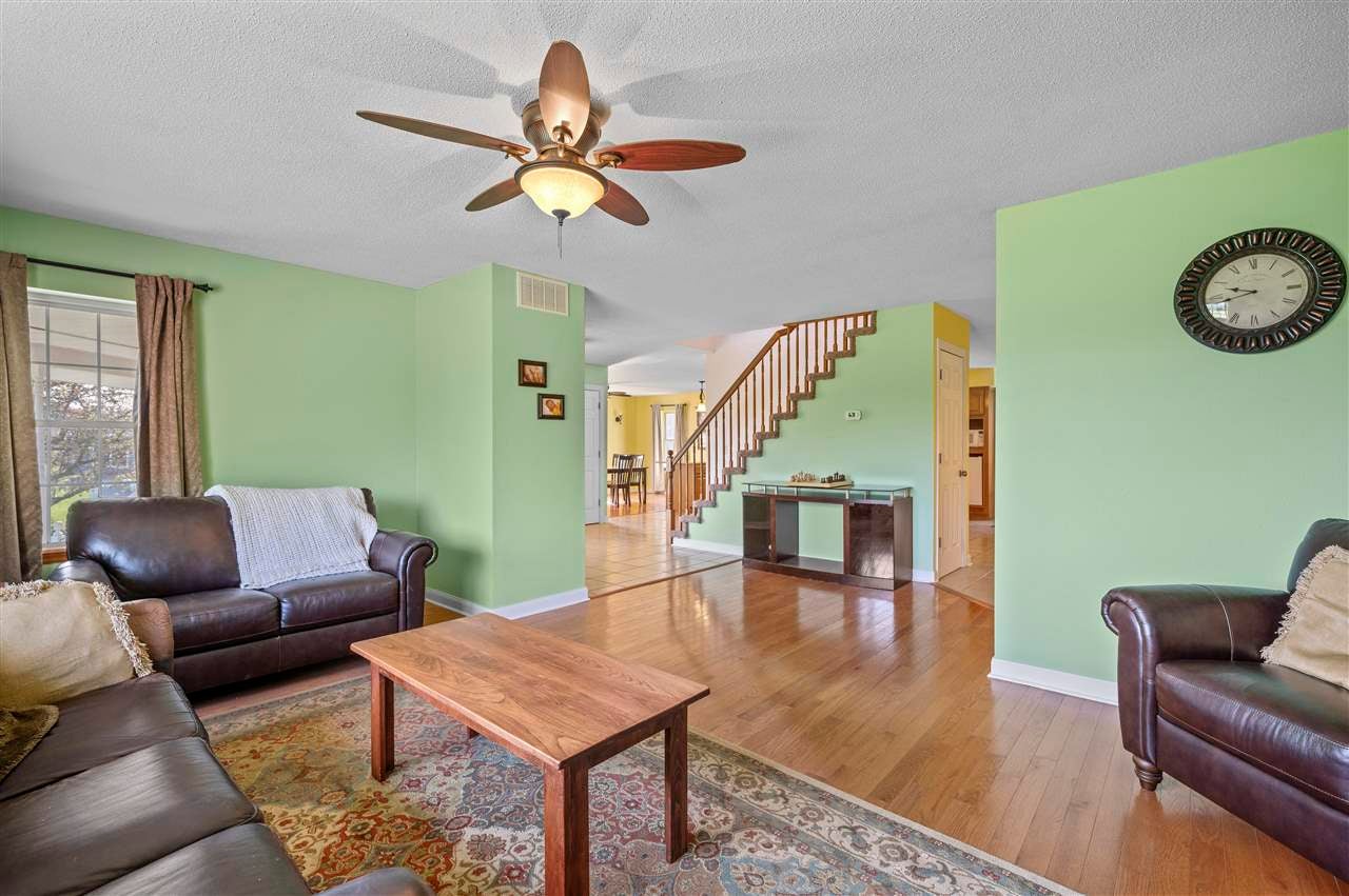 3025 Hidden Meadow Lane Riverside, IA 52327 - Photo 15 of 39 Gallery Image 15