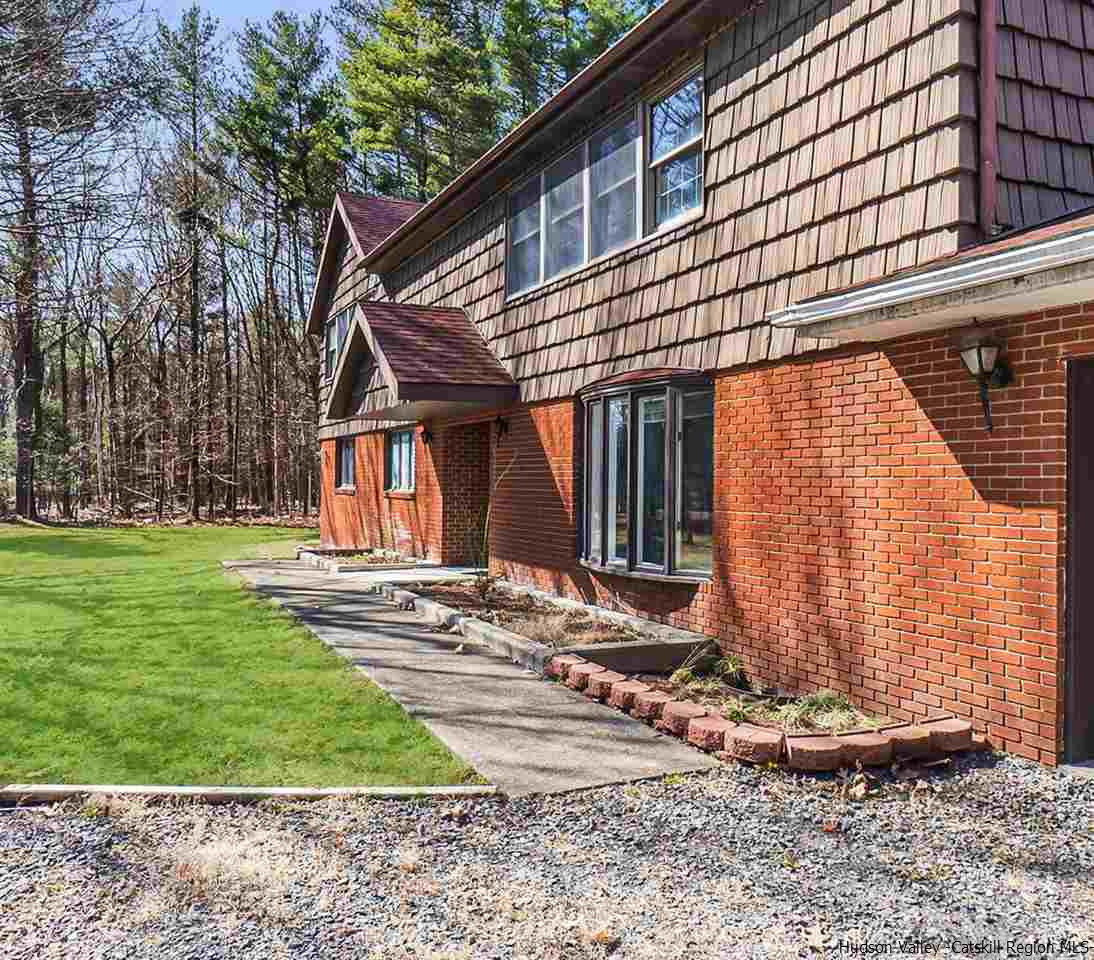 86 Valk Road Saugerties, NY 12477 - Photo 3 of 34 Photo 3