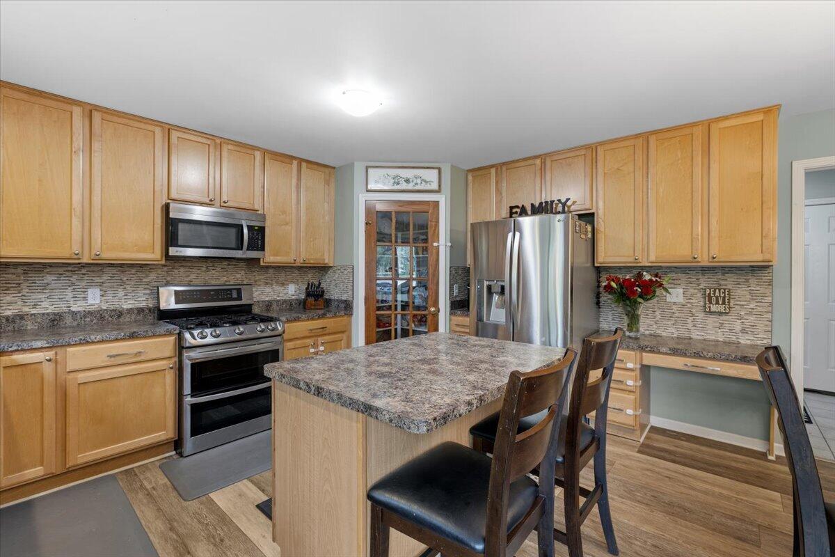 9783 Viewcrest Court Howell, MI 48843 - Photo 13 of 51 32-9793 Viewcrest-103