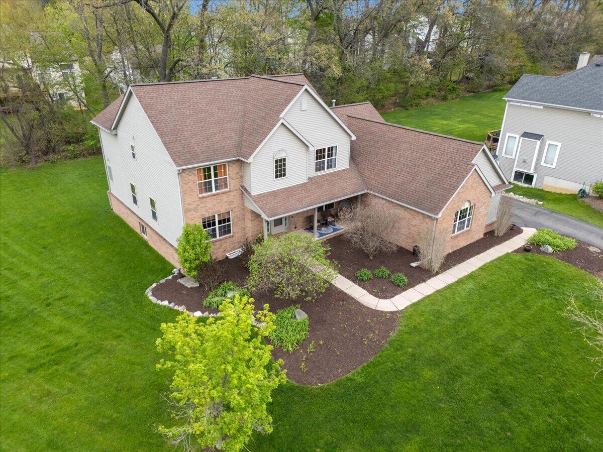 9783 Viewcrest Court Howell, MI 48843 - Photo 2 of 51 02-9793 Viewcrest Drone-26