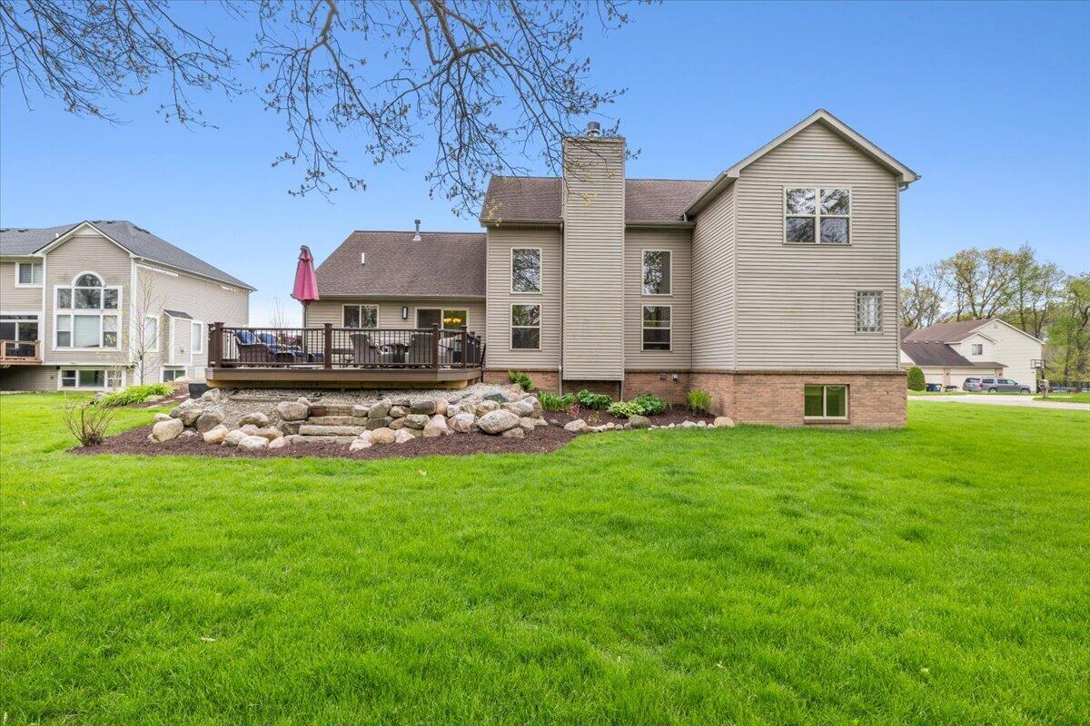 9783 Viewcrest Court Howell, MI 48843 - Photo 43 of 51 13-9793 Viewcrest-6