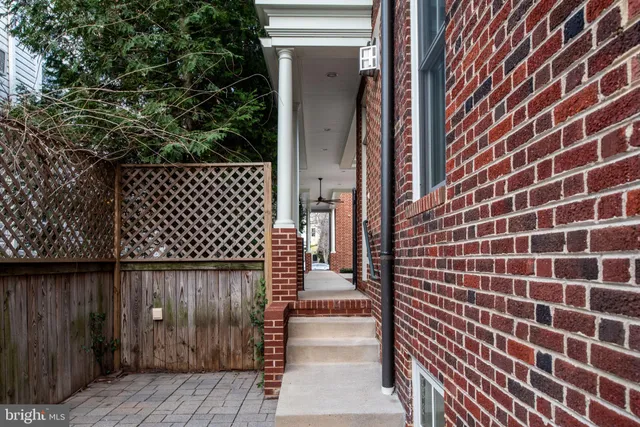 $1,600,000 | 1200 Prince Edward Street, Fredericksburg, VA 22401