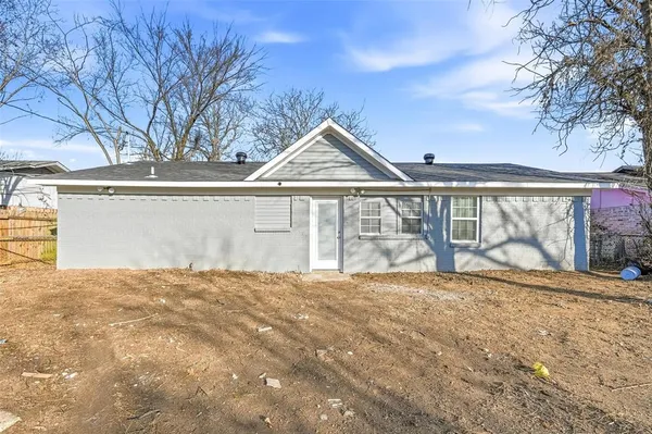 $1,850 | 373 South Nachita Drive, Dallas, TX 75217