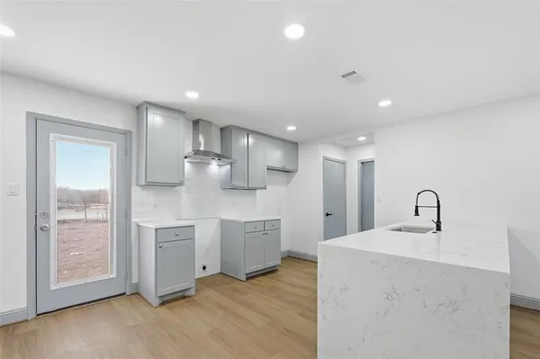 $1,850 | 373 South Nachita Drive, Dallas, TX 75217