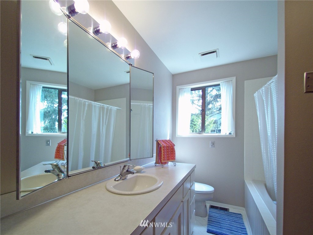 510 Reservoir Road Sequim, WA 98382 - Photo 15 of 25 Gallery Image 15
