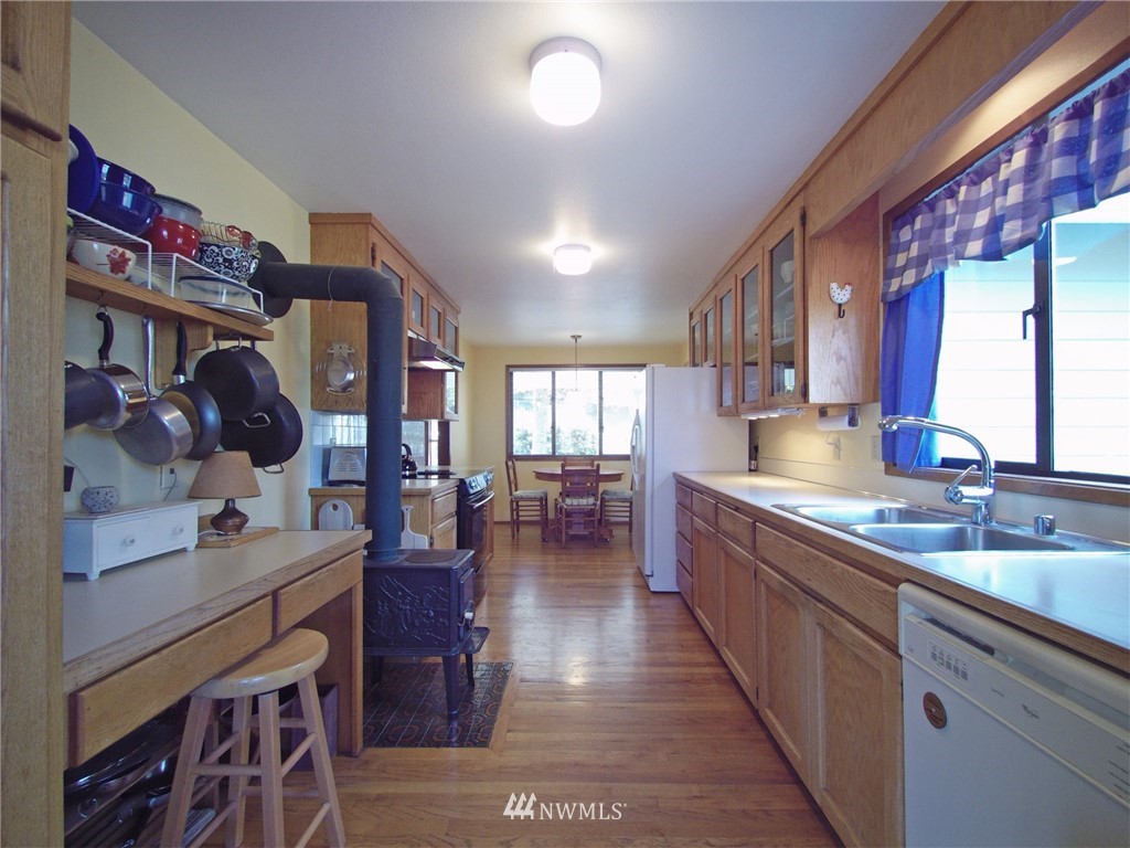 510 Reservoir Road Sequim, WA 98382 - Photo 7 of 25 Gallery Image 7