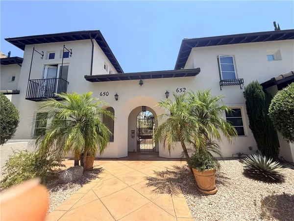 $14,380,000 | 650 South Lake Avenue, Pasadena, CA 91106