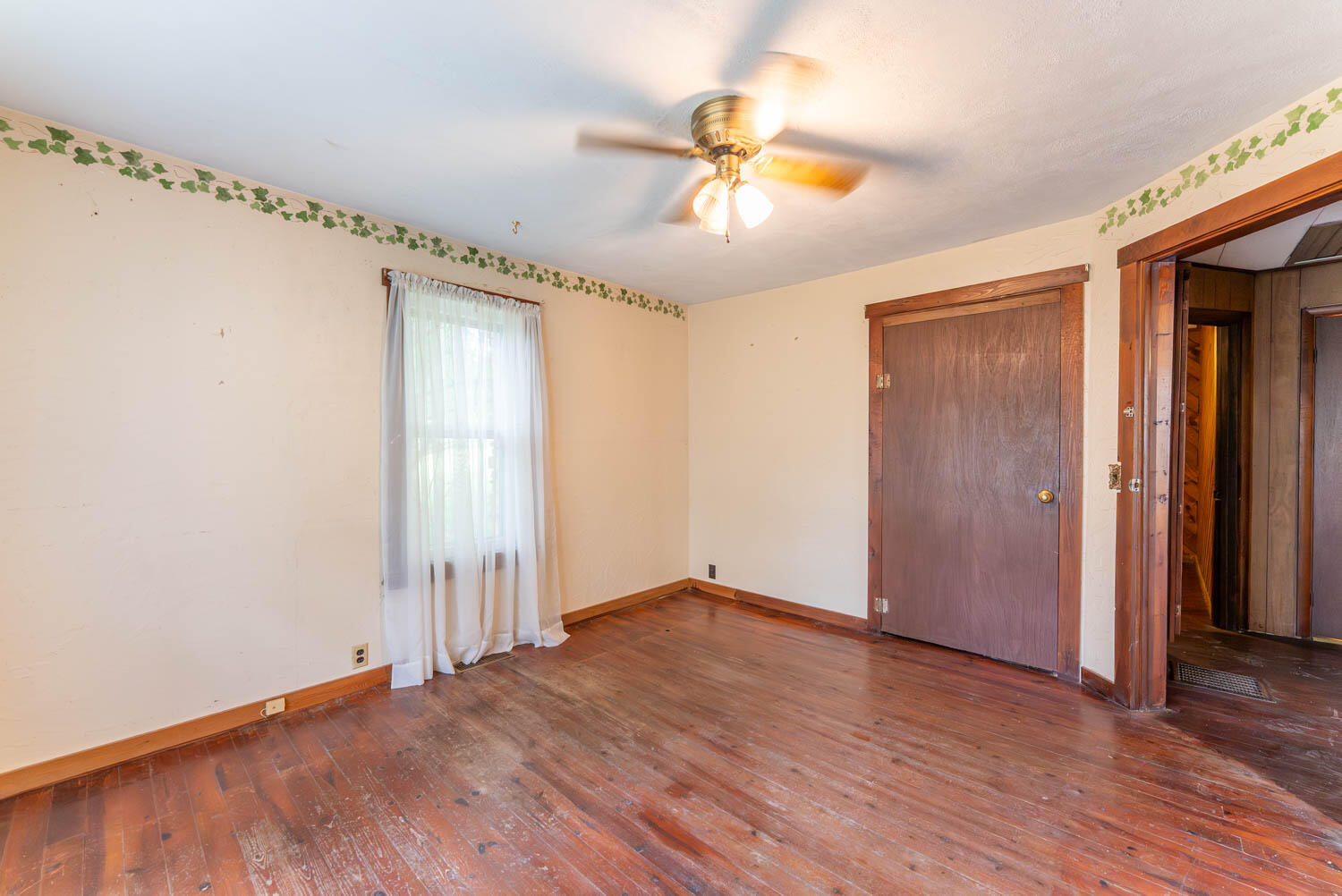 1175 Main Street Mammoth Spring, AR 72554 - Photo 12 of 42 House in town029