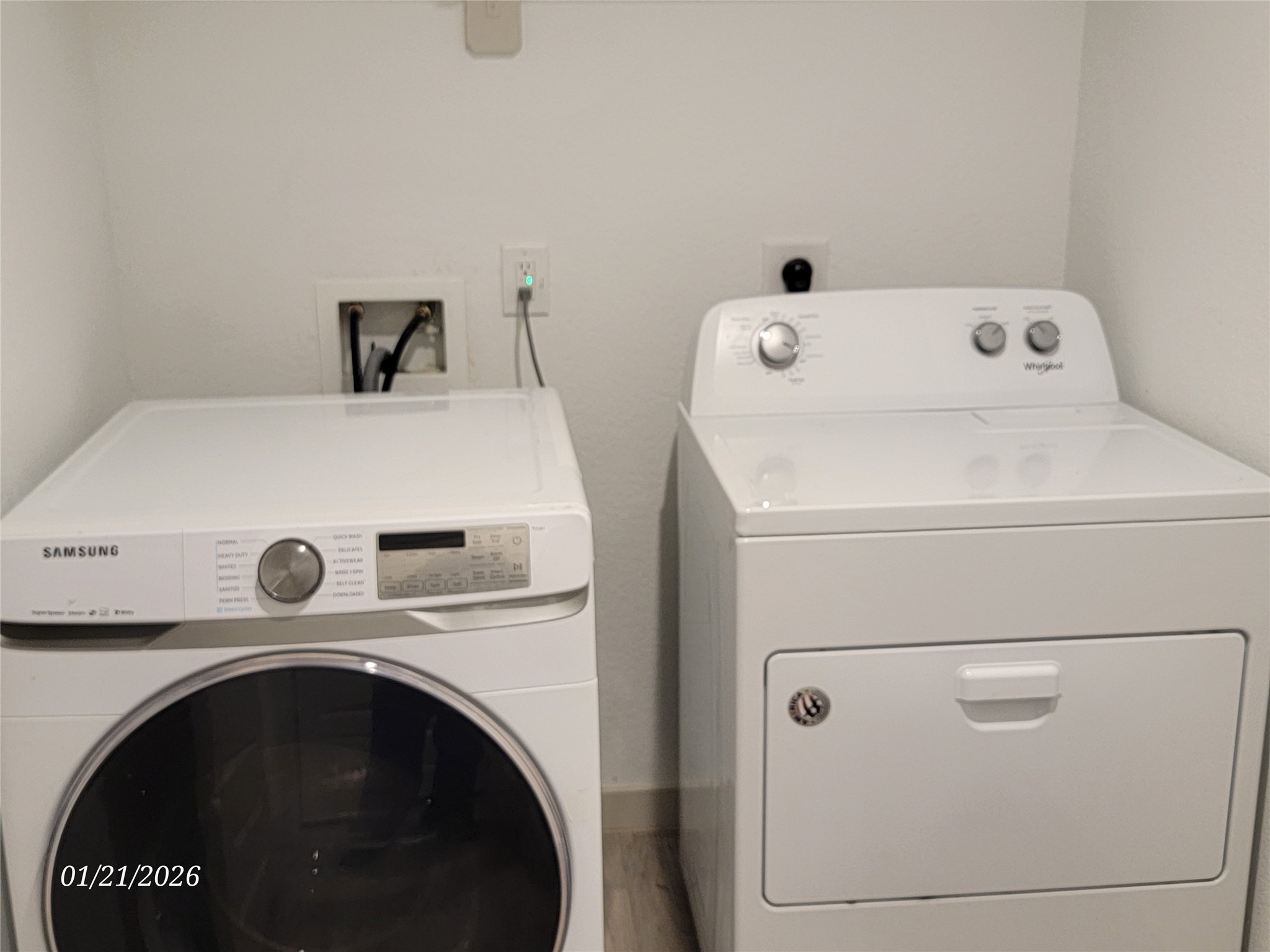 8215 Hush Heights Drive Rosharon, TX 77583 - Photo 13 of 15