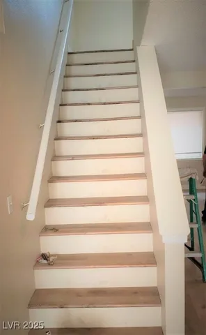 $1,475 | 5136 Golden Lane, Unit B, Las Vegas, NV 89119