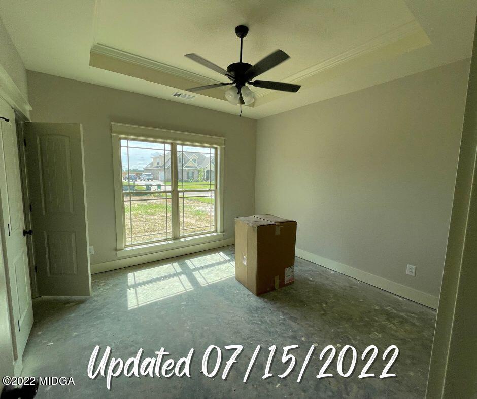 411 Stonegate Trail Perry, GA 31069 - Photo 12 of 14 a view of kitchen