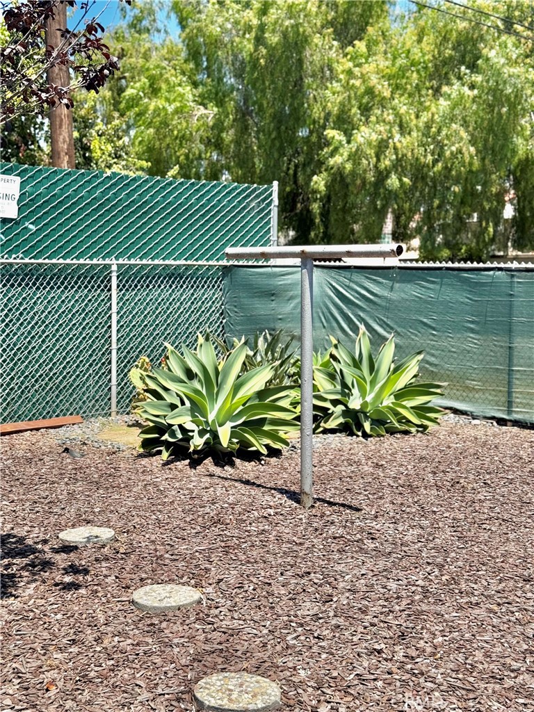 3745 East Ransom Street Long Beach, CA 90804 - Photo 12 of 26