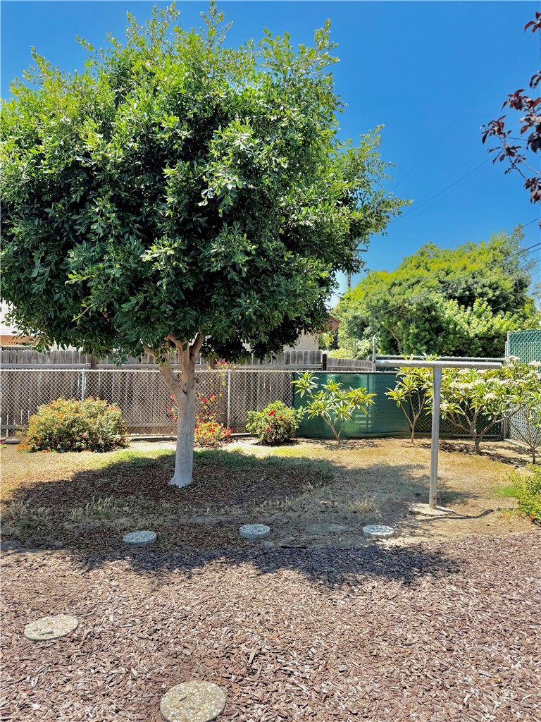 3745 East Ransom Street Long Beach, CA 90804 - Photo 10 of 26