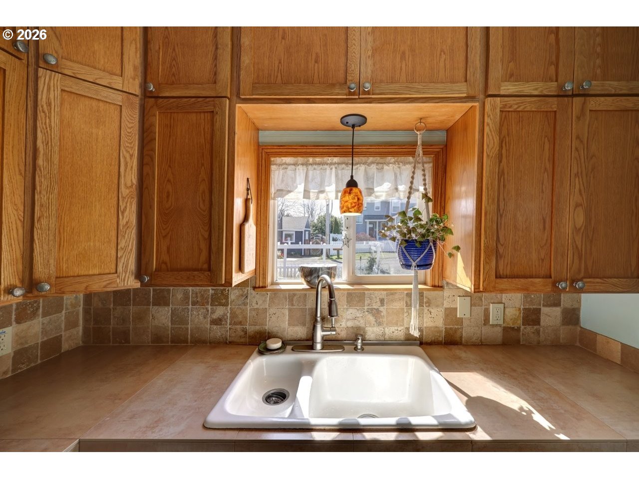 830 17th Avenue Seaside, OR 97138 - Photo 10 of 47