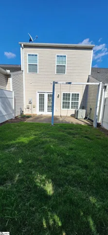 $1,575 | 152 Middleton Park Lane, Moore, SC 29369