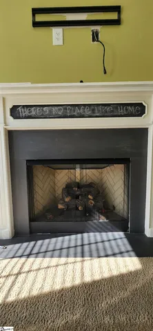 $1,575 | 152 Middleton Park Lane, Moore, SC 29369