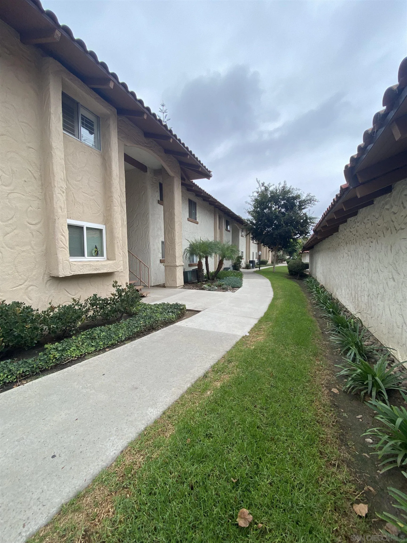6059 Rancho Mission Road, Unit 106 San Diego, CA 92108 - Photo 1 of 17 Gallery Image 1
