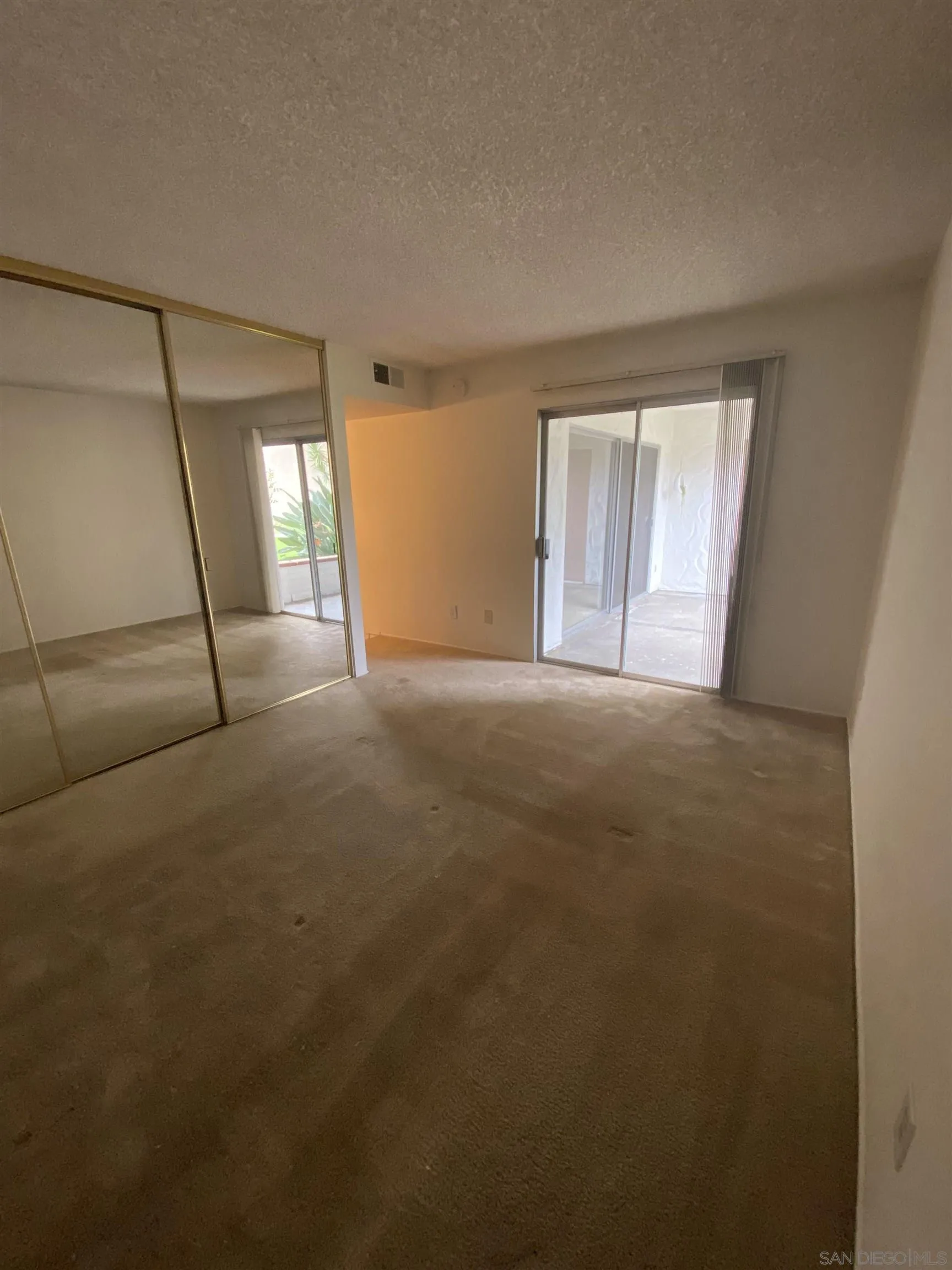 6059 Rancho Mission Road, Unit 106 San Diego, CA 92108 - Photo 15 of 17 Gallery Image 15