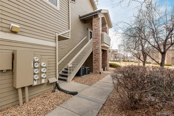 $305,000 | 18242 East Flora Place, Unit B, Aurora, CO 80013