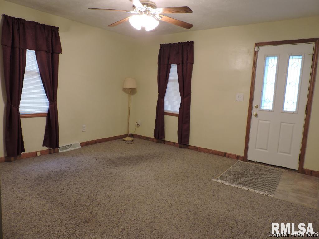 2236 Grandview Avenue Springfield, IL 62702 - Photo 2 of 19
