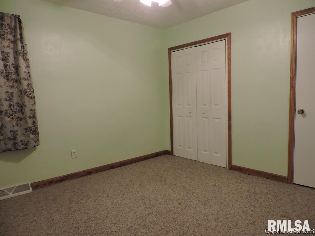 2236 Grandview Avenue Springfield, IL 62702 - Photo 4 of 19