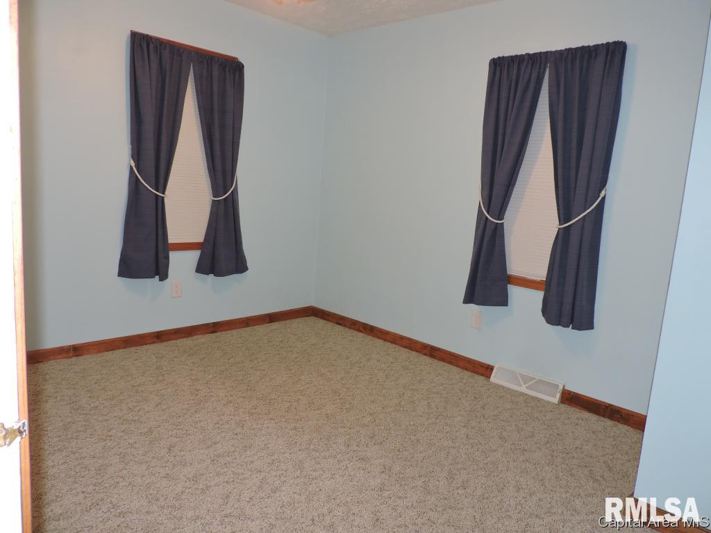 2236 Grandview Avenue Springfield, IL 62702 - Photo 5 of 19