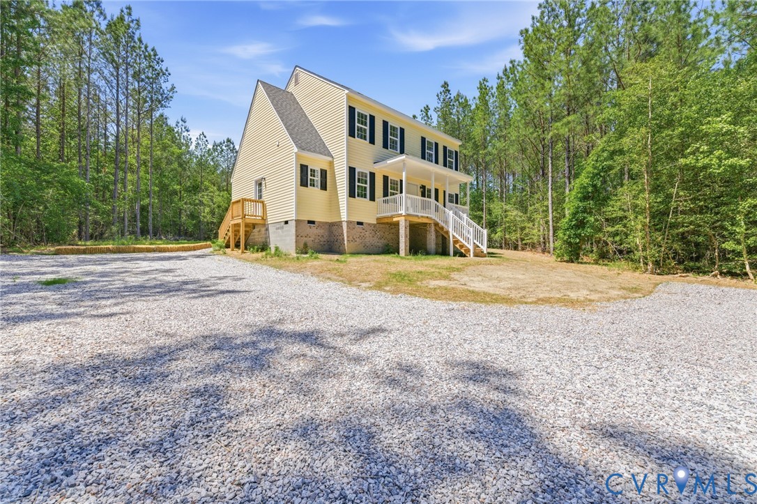8426 Railroad Bed Road Carson, VA 23830 - Photo 3 of 28