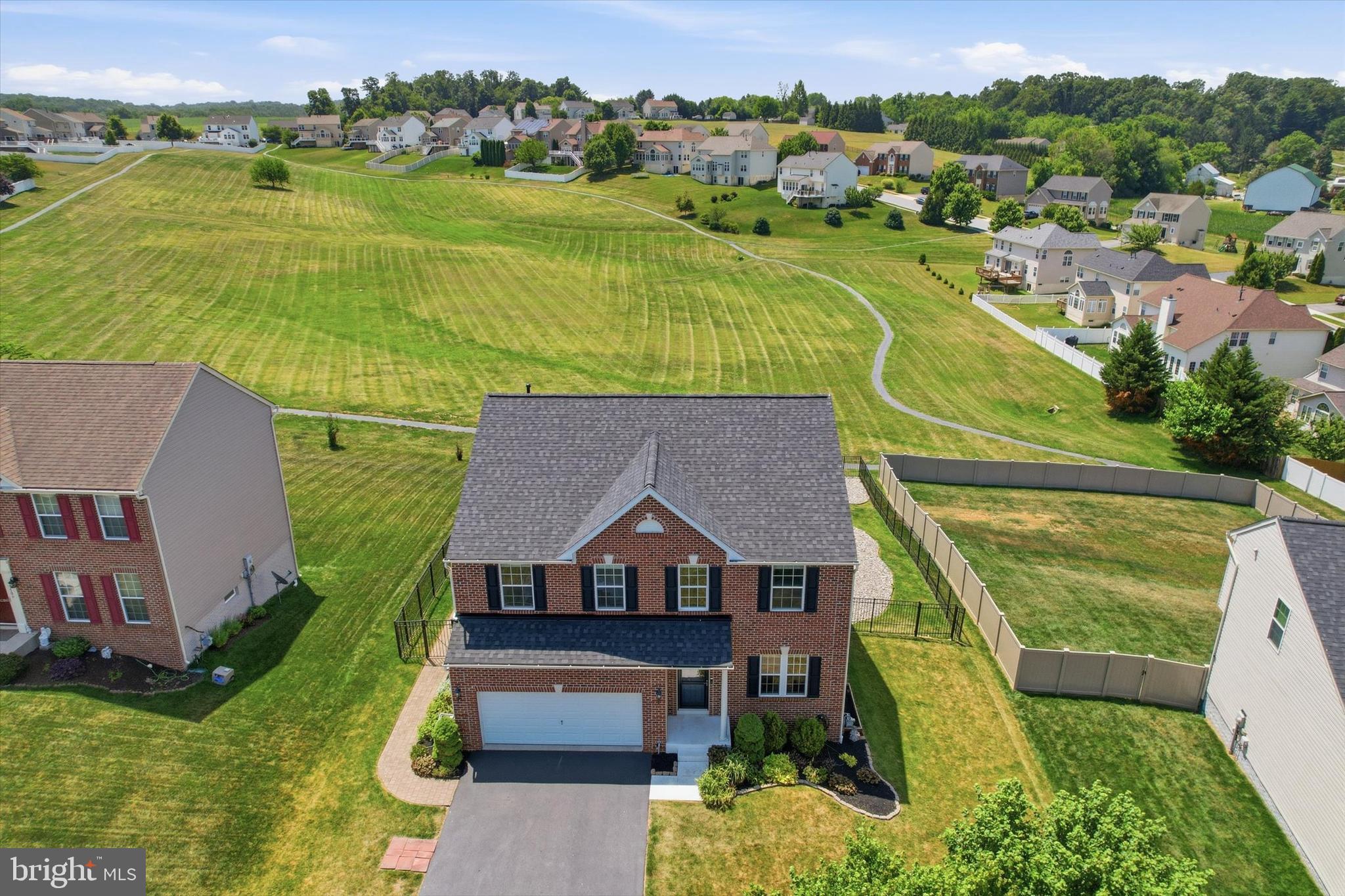 3504 Hardwood Terrace Spring Grove, PA 17362 - Photo 3 of 60